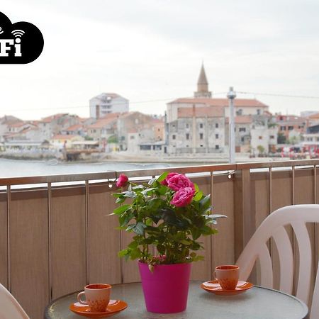 Apartment Riva Sea View Umag Kültér fotó